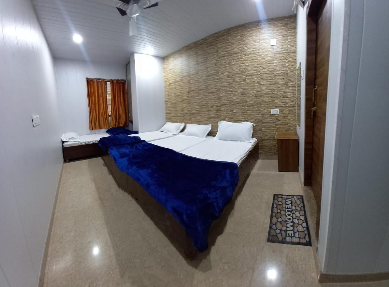 Shiv Ganga 3*